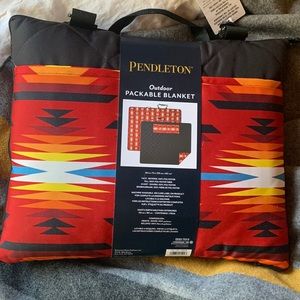 Pendleton Outdoor Packable Blanket